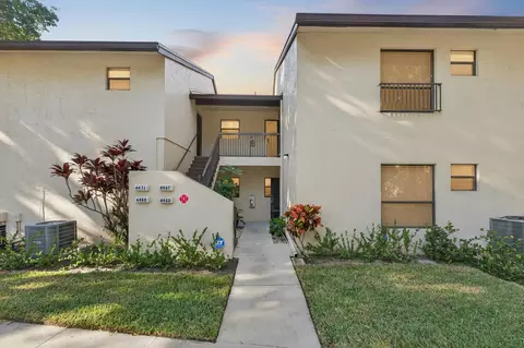 4467 Carambola Cir #4467, Pompano Beach, FL 33066