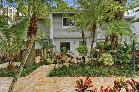 705 NE 1st St #2, Fort Lauderdale, FL 33301