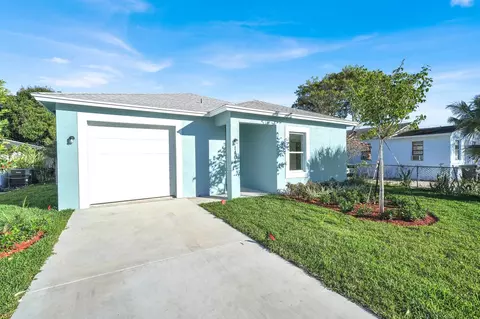 1406 J St, Lake Worth, FL 33460