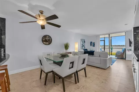112 Lake Emerald Dr #104, Oakland Park, FL 33309