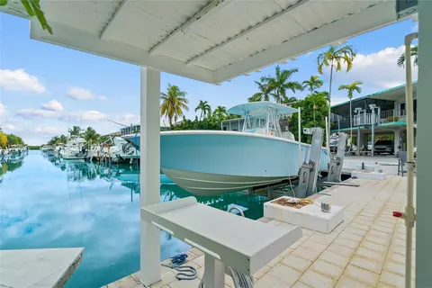 102 Harbor Dr, Tavernier, FL 33070 photo 5