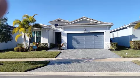 9841 SW Isabelline Dr, Port Saint Lucie, FL 34987