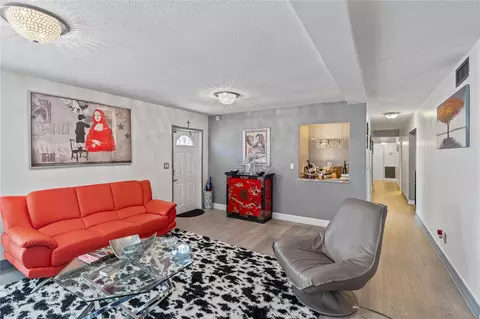 7901 NW 69th Ave, Tamarac, FL 33321