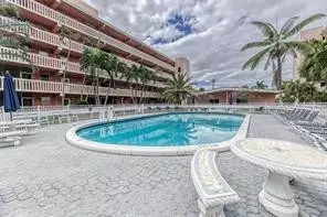 200 NE 12th Ave #6A, Hallandale Beach, FL 33009