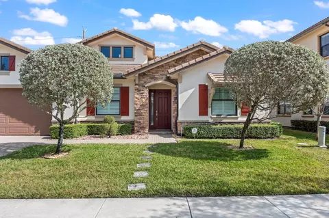 8840 E Watercrest Cir E, Parkland, FL 33076