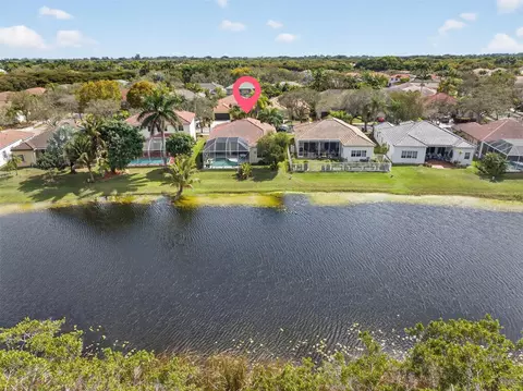 4042 Pinewood Ln, Weston, FL 33331
