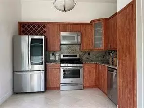 9880 Red Heart Ln, Tamarac, FL 33321