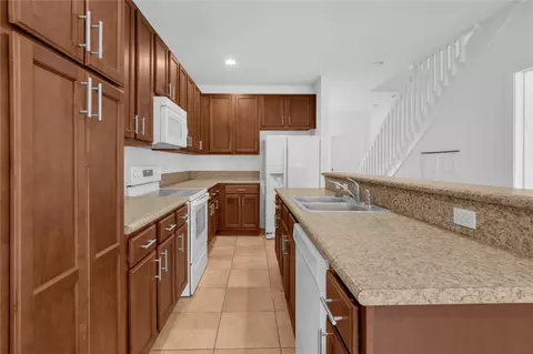 5940 Woodlands Blvd #5940, Tamarac, FL 33319