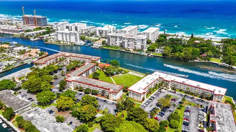 3150 NE 48th Ct #414, Lighthouse Point, FL 33064
