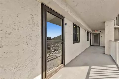 2217 Cypress Island Dr #507, Pompano Beach, FL 33069