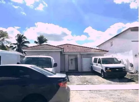 14260 SW 176th Ter, Miami, FL 33177
