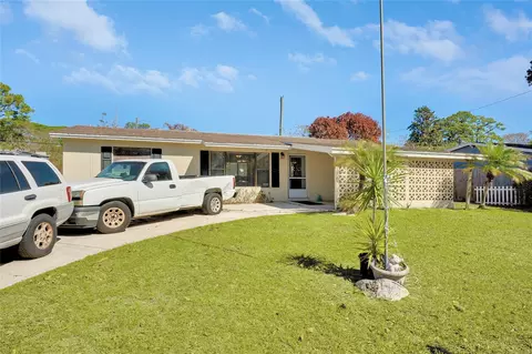 2424 1st Pl SW, Vero Beach, FL 32962