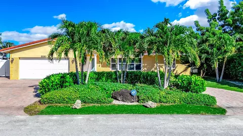 5550 NE 26th Ave, Fort Lauderdale, FL 33308
