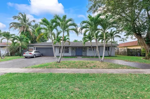 7310 NW 13th Ct, Plantation, FL 33313