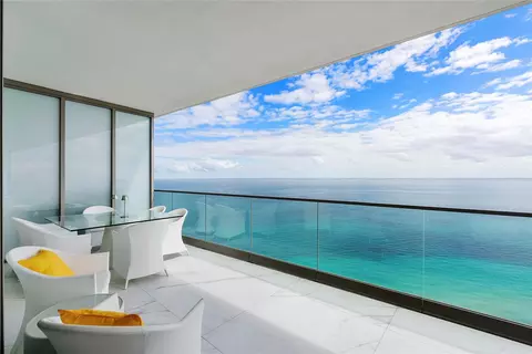 18975 Collins Ave #3401, Sunny Isles Beach, FL 33160