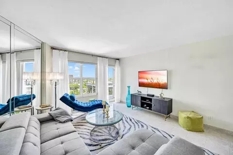 3700 Galt Ocean Dr #1114, Fort Lauderdale, FL 33308