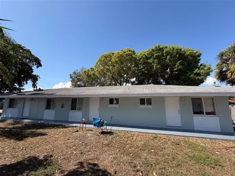 131 SW 14th Ct, Pompano Beach, FL 33060
