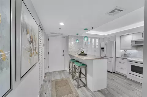 2900 NE 14th Street Cswy UNIT 709, Pompano Beach, FL 33062