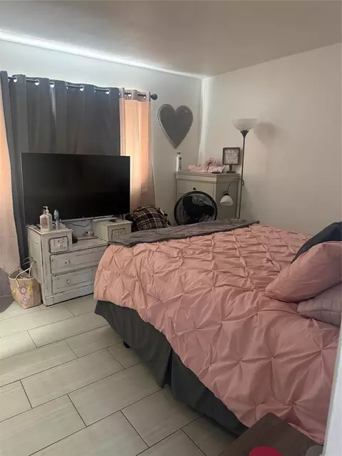 Bedroom - 817 SE 9th St, Okeechobee, FL 34974 photo 1 of 3