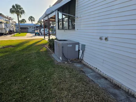 6641 SE 53rd Ln, Okeechobee, FL 34974 photo 22