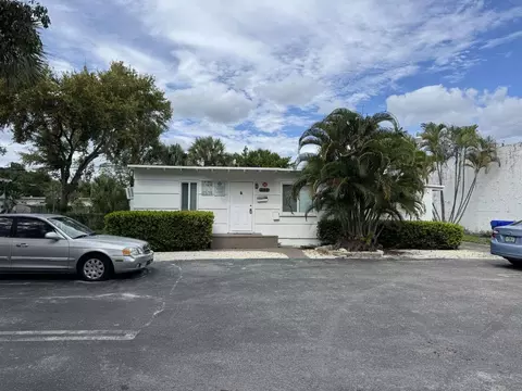 211 SW 2nd Ct, Pompano Beach, FL 33060