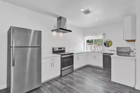 1904 SE 1st Ave, Fort Lauderdale, FL 33316
