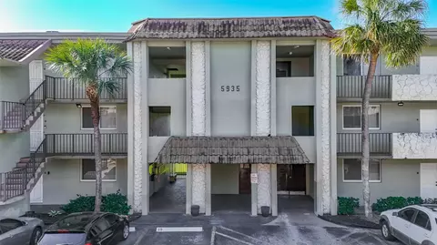 5935 Del Lago Cir #108, Sunrise, FL 33313