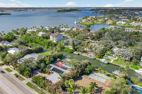 547 E Causeway Blvd, Vero Beach, FL 32963
