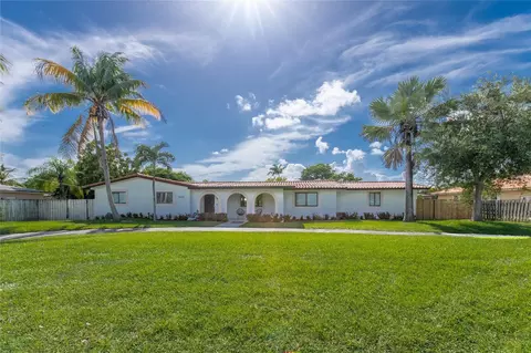 16670 SW 90th Ave, Palmetto Bay, FL 33157