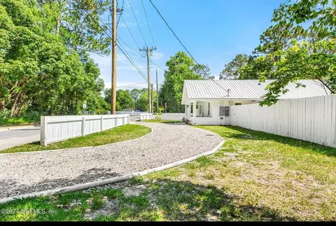Exterior - 925 S S St, John Street, FL 32084 photo 3 of 8