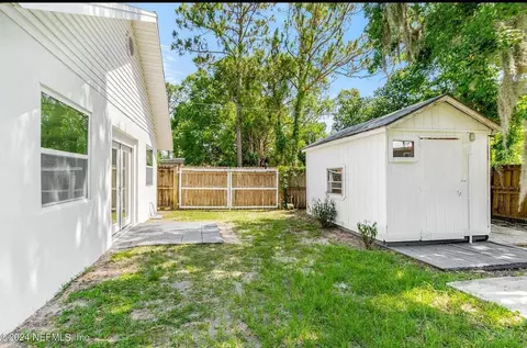 Exterior - 925 S S St, John Street, FL 32084 photo 7 of 8