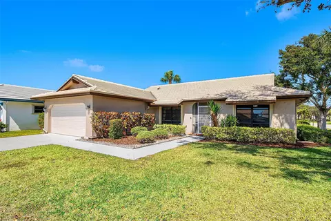 6191 S Petaluma Dr, Boca Raton, FL 33433