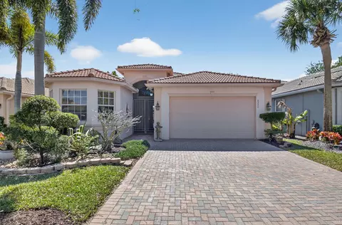 8270 Azure Coast Blvd, Lake Worth, FL 33467