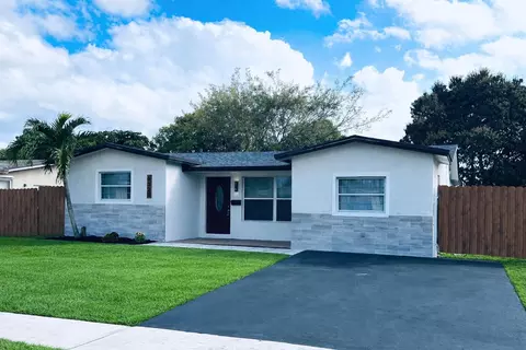 6520 Kimberly Blvd, North Lauderdale, FL 33068