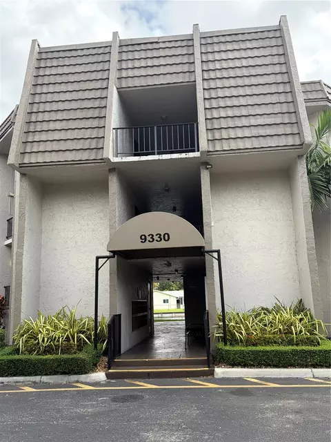 9330 Lime Bay Blvd #208, Tamarac, FL 33321