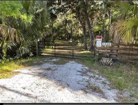 1040 Cracker Hammock, Sebring, FL 33875 photo 1