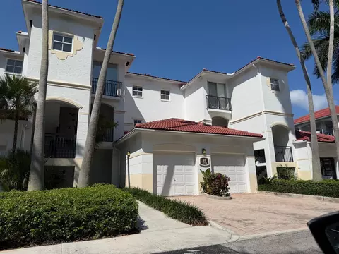 3225 NE 184th St #10303, Aventura, FL 33160