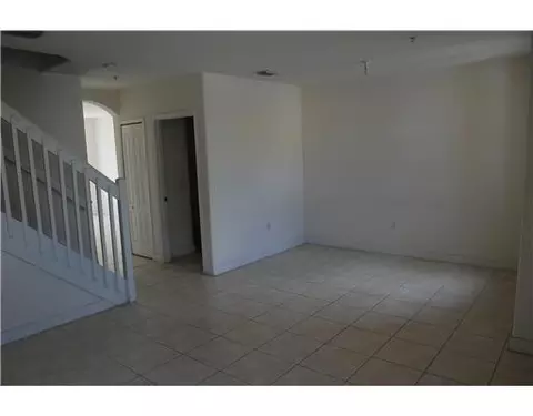 8043 W 36 Ave #5, Hialeah, FL 33018 photo 8