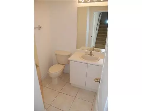 8043 W 36 Ave #5, Hialeah, FL 33018 photo 7