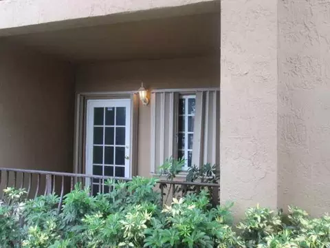 17455 NW 75th Pl #101, Hialeah, FL 33015 photo 6