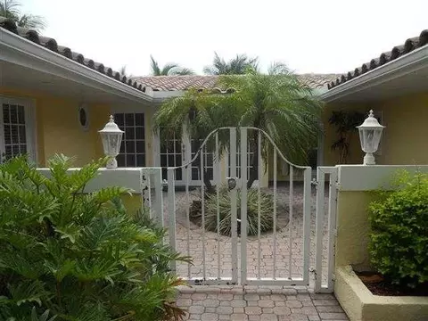 2797 NE 26th Ave, Lighthouse Point, FL 33064 photo 2
