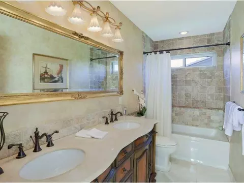 2410 NE 44th Ct, Lighthouse Point, FL 33064 photo 12