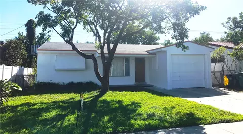 42 SE 3rd Pl, Dania Beach, FL 33004 photo 2