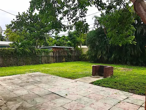 42 SE 3rd Pl, Dania Beach, FL 33004 photo 6