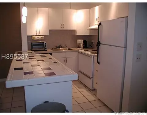 101 E Mcnab Rd #422, Pompano Beach, FL 33060 photo 2