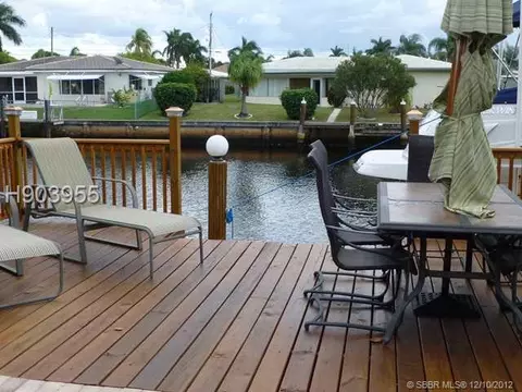 360 SE 3rd St, Pompano Beach, FL 33060 photo 6
