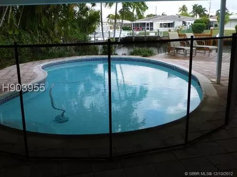 360 SE 3rd St, Pompano Beach, FL 33060 photo 18