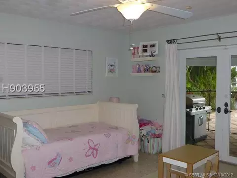 360 SE 3rd St, Pompano Beach, FL 33060 photo 21