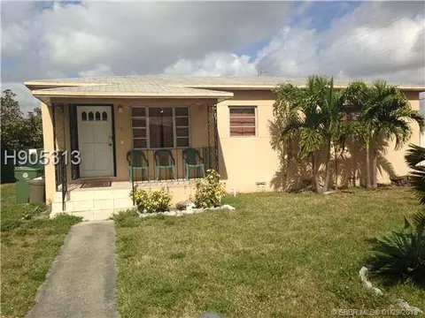 691 E 57 St, Hialeah, FL 33013 photo 1