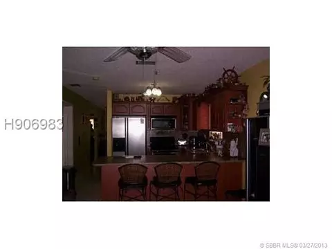 971 E 27 St, Hialeah, FL 33013 photo 3
